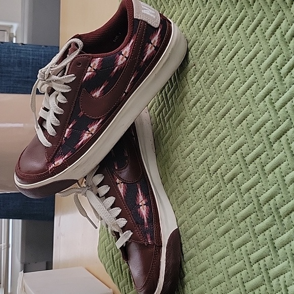 Nike| Blazers Aztec Pack Totem Print Size 7 - Picture 3 of 10